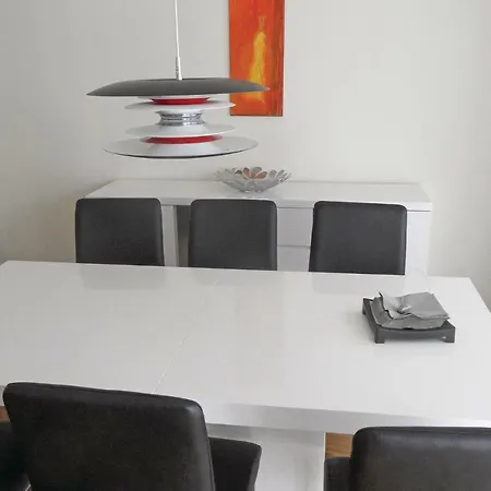 Apartament Three-bedroom In Helgoysund Sjernaroy